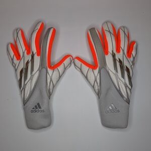 SOLD!!!Adidas White and Orange Goalkeeper Gloves